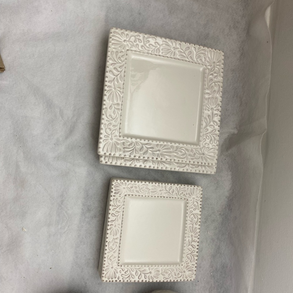 Embossed White Square Dinnerware Set - Picture 8 of 10